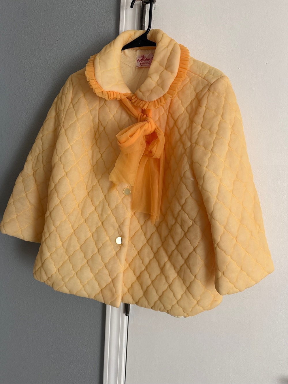 Vintage Rhapsody Yellow Quilted 3/4 sleeve Bed Jacket M Cottagecore